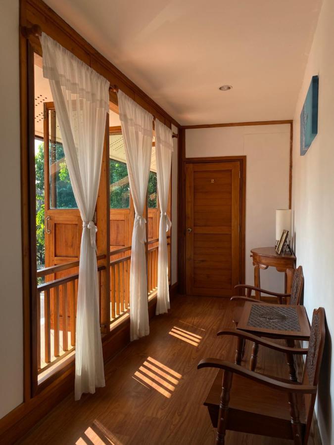Tha Ma-O Bouteak Homestay - Self Check-In Lampang Eksteriør billede