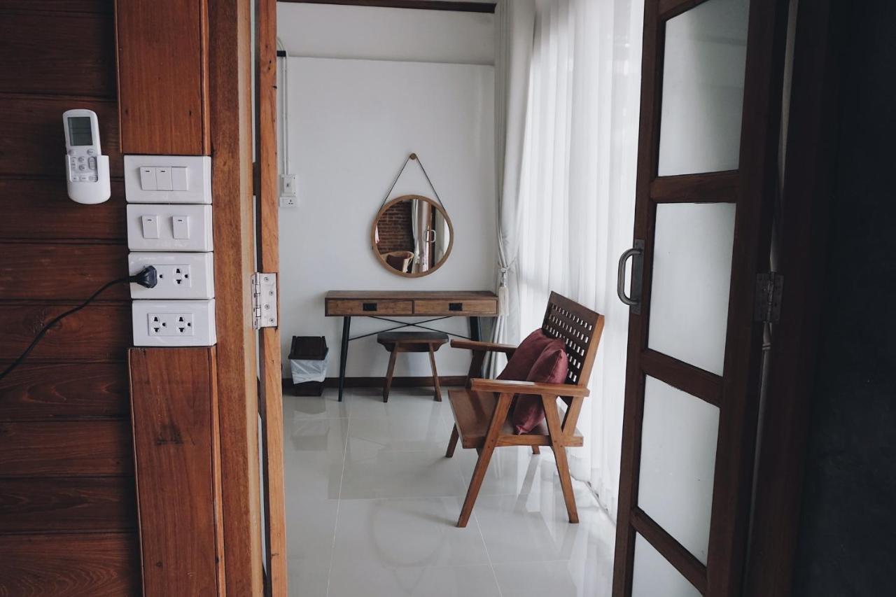 Tha Ma-O Bouteak Homestay - Self Check-In Lampang Eksteriør billede