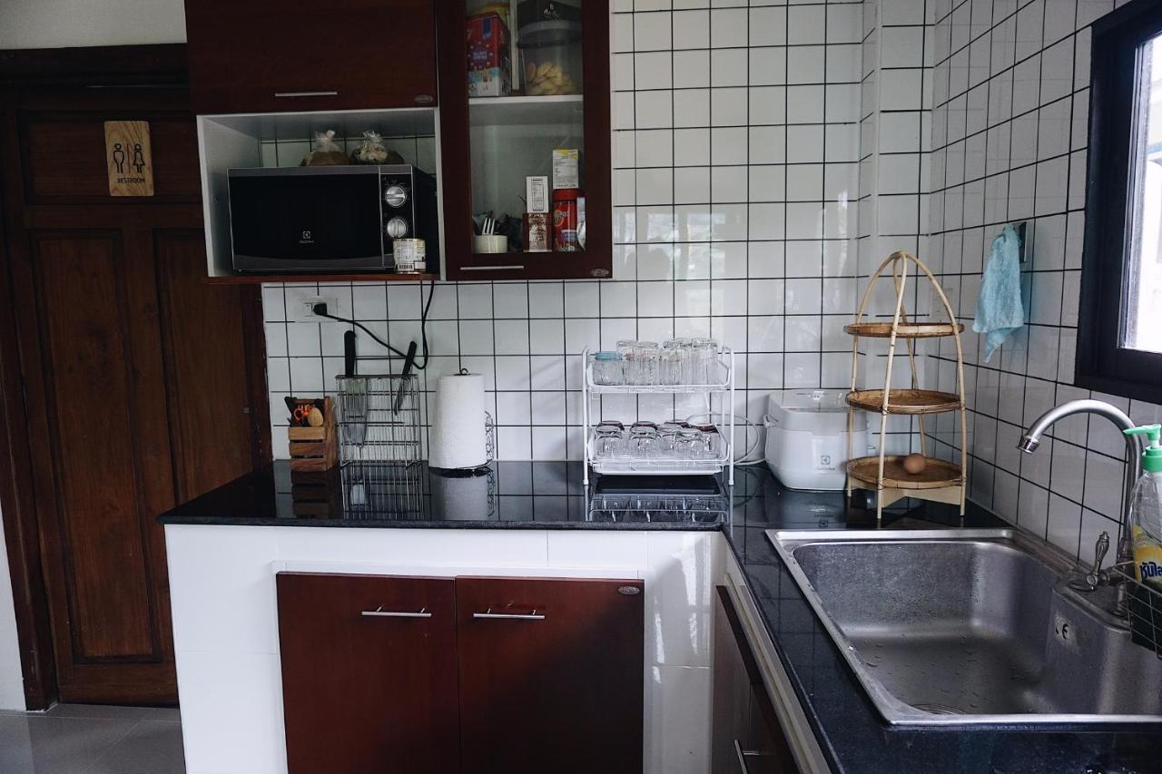 Tha Ma-O Bouteak Homestay - Self Check-In Lampang Eksteriør billede